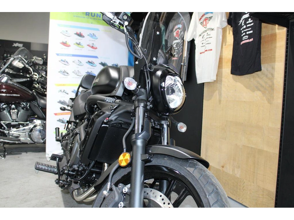 2025 Kawasaki Vulcan® S alt
