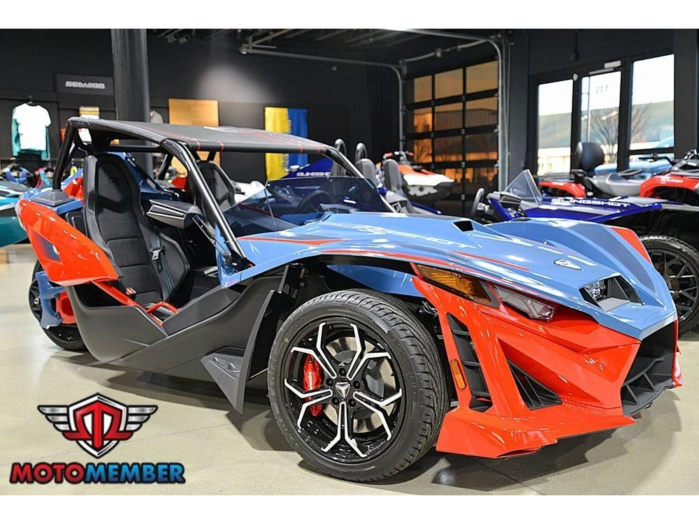 2025 Slingshot Slingshot® R Royal Red Blue alt