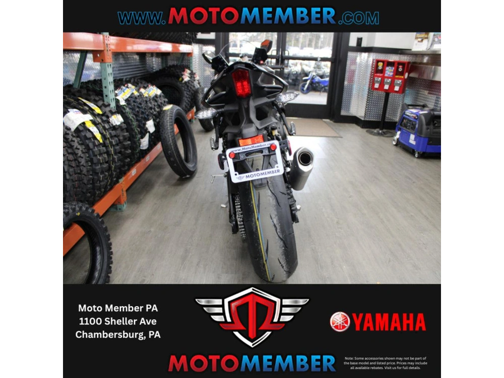 2025 Yamaha Yzf-r1 alt