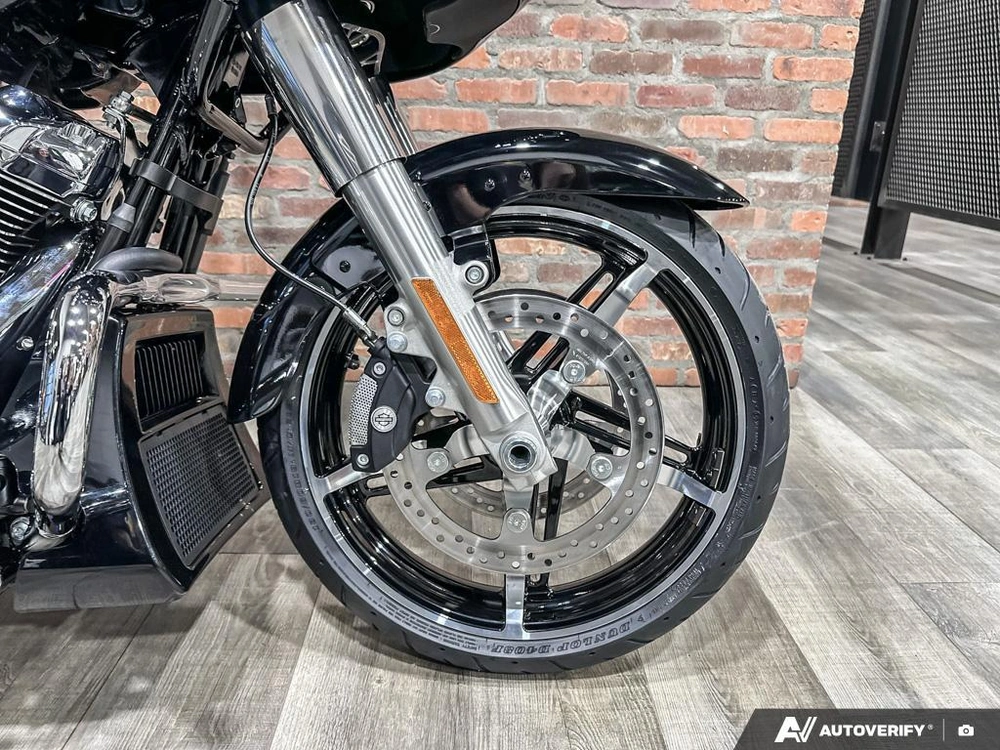 2026 Harley-davidson Road Glide alt