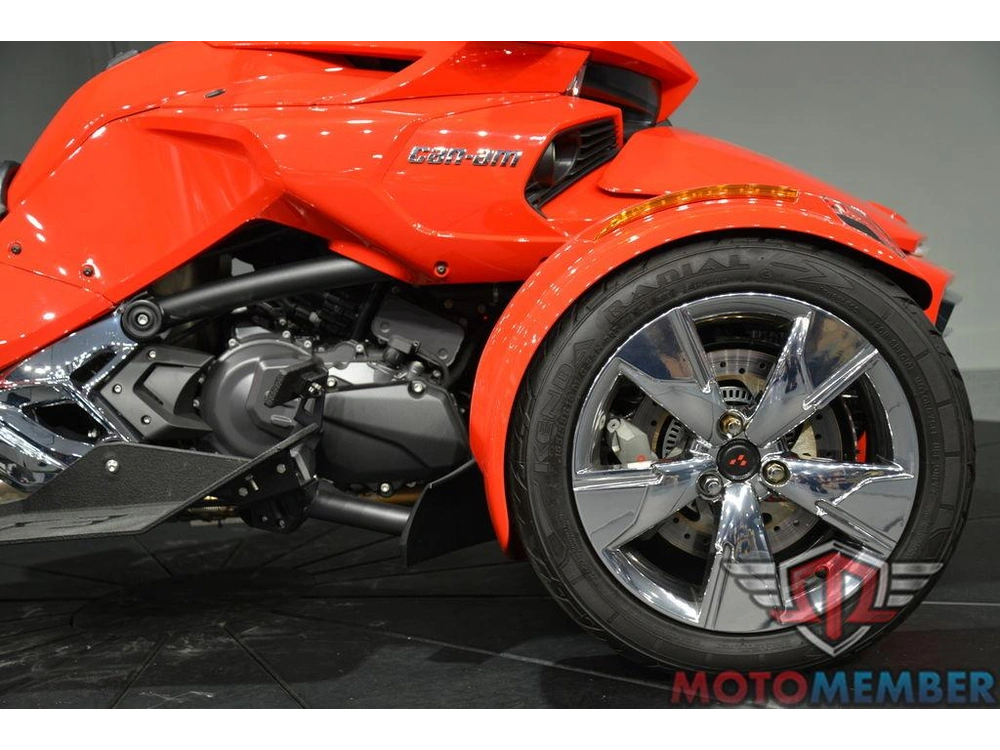 2022 Can-am Spyder F3 Limited Chrome Wheels alt