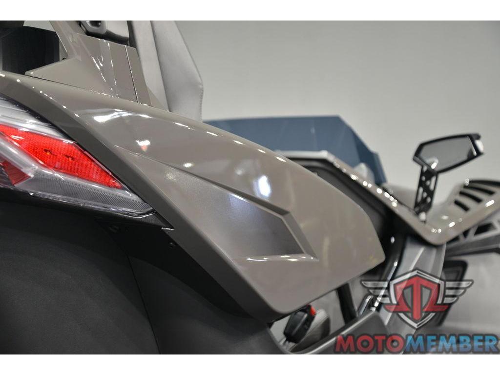 2025 Polaris Slingshot R (AutoDrive) for Sale