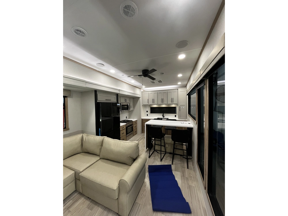 2026 Forest River Sierra 422fkl alt