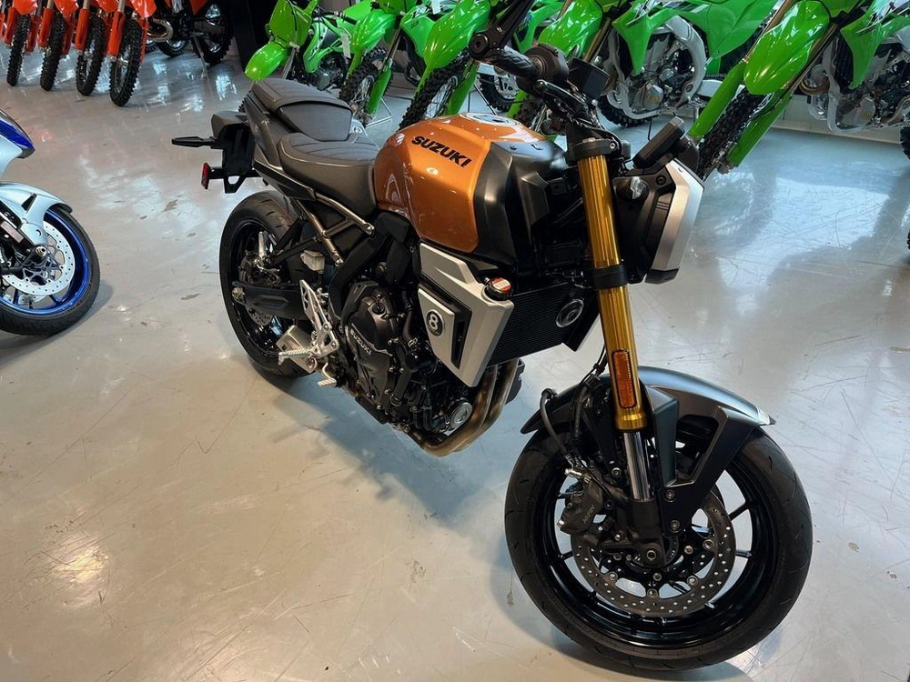 2026 Suzuki Gsx-8t alt