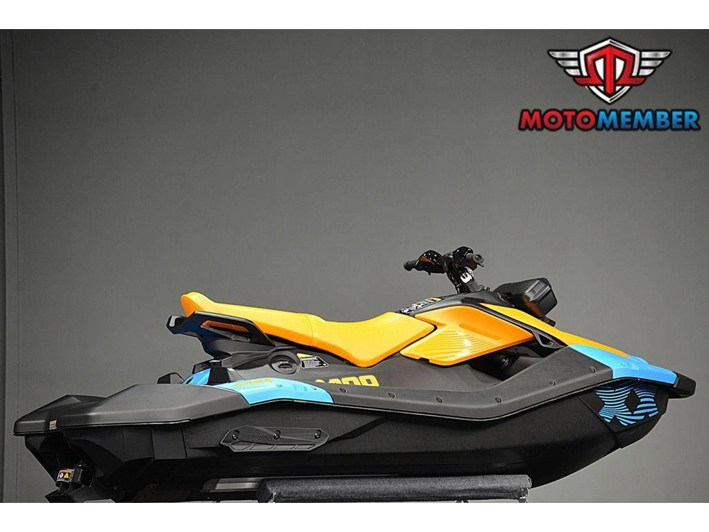 2026 Sea-doo Spark™trixx For 3 Rotax® 900 Ace™ - 90 Hp, Ibr And Audio alt