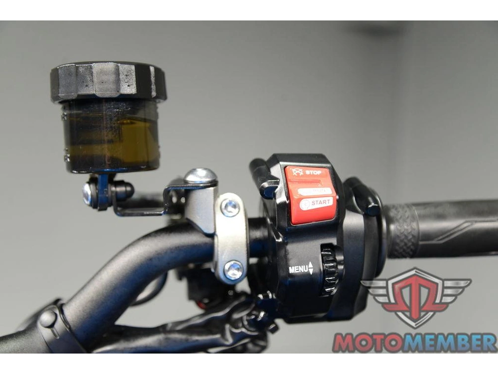 2023 Yamaha Xsr900 alt