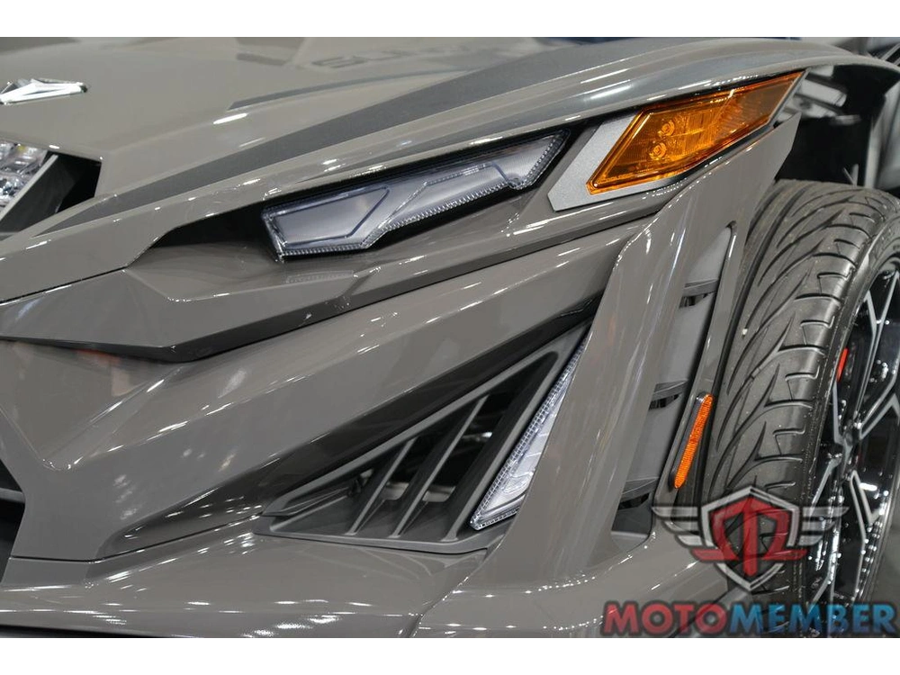 2025 Slingshot Slingshot® R Autodrive Nightfall alt