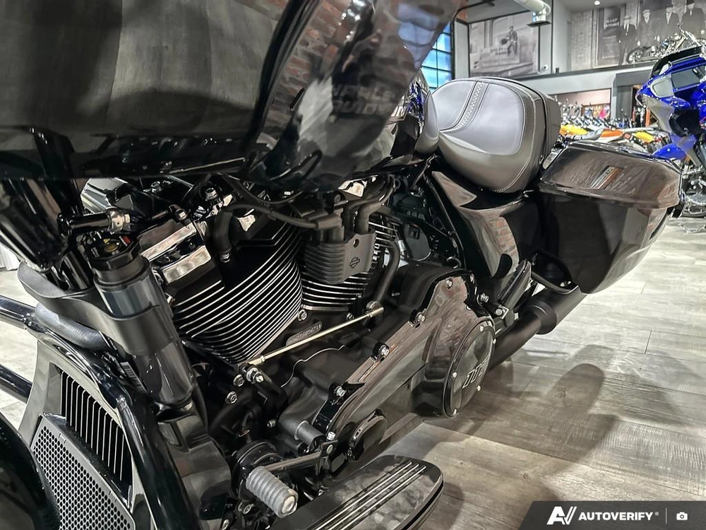 2026 Harley-davidson Road Glide alt