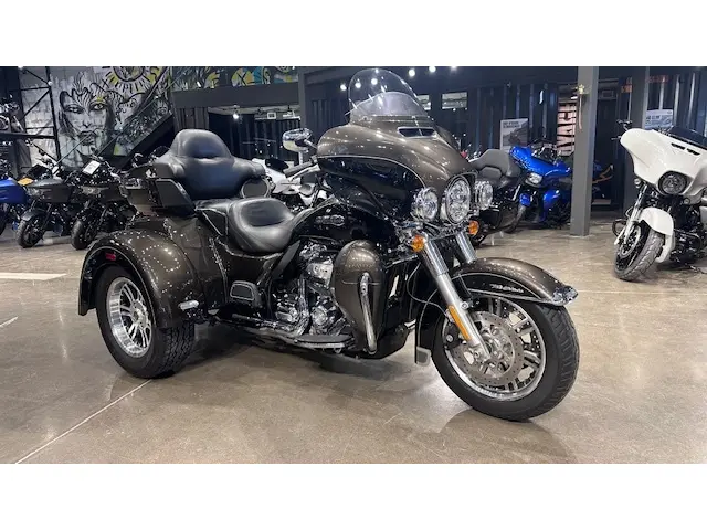 2020 Harley-Davidson FLHTCUTG Tri Glide UltraFLHTCUTG