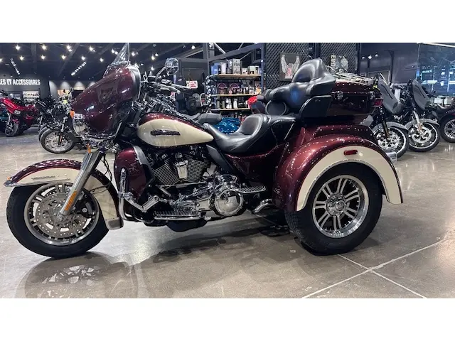 Harley-Davidson FLHTCUTG Tri Glide UltraFLHTCUTG 2019