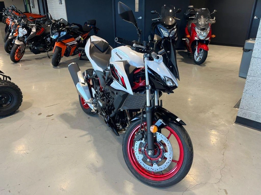 2026 Kawasaki Z500 Se Abs alt