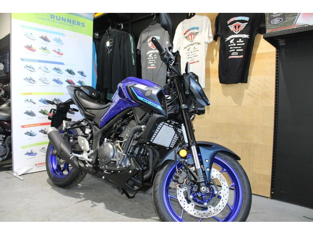 2025 Yamaha Mt-03 alt