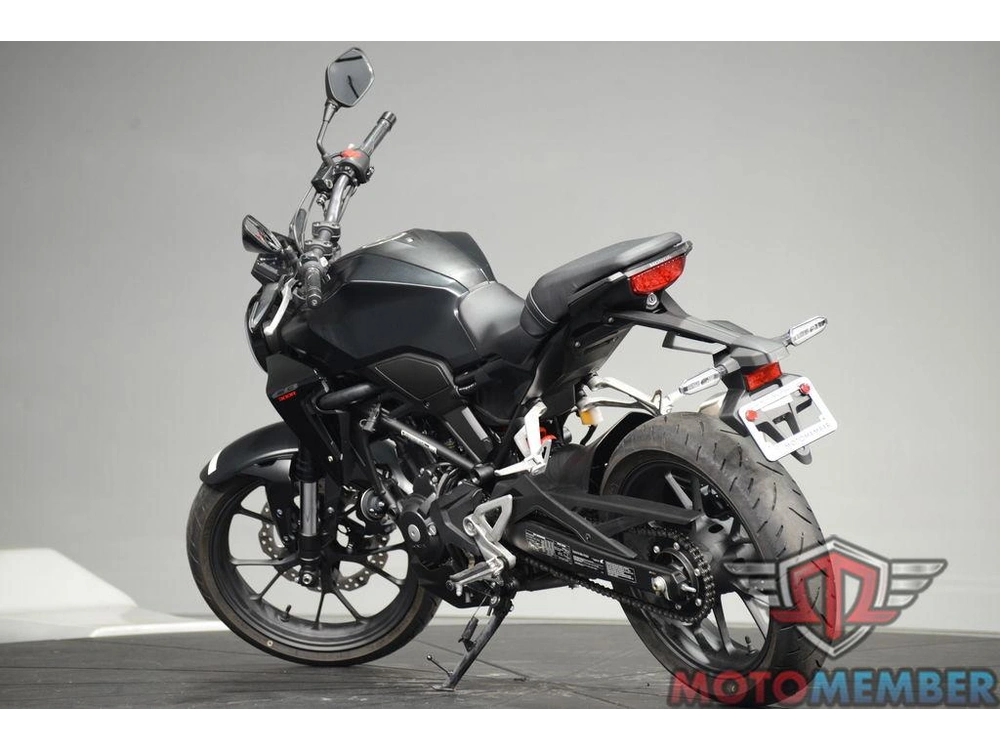 2025 Honda Cb300r alt