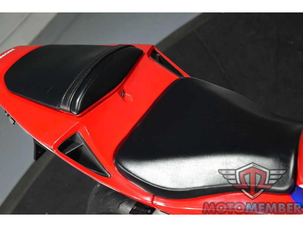 2024 Honda Cbr600rr alt