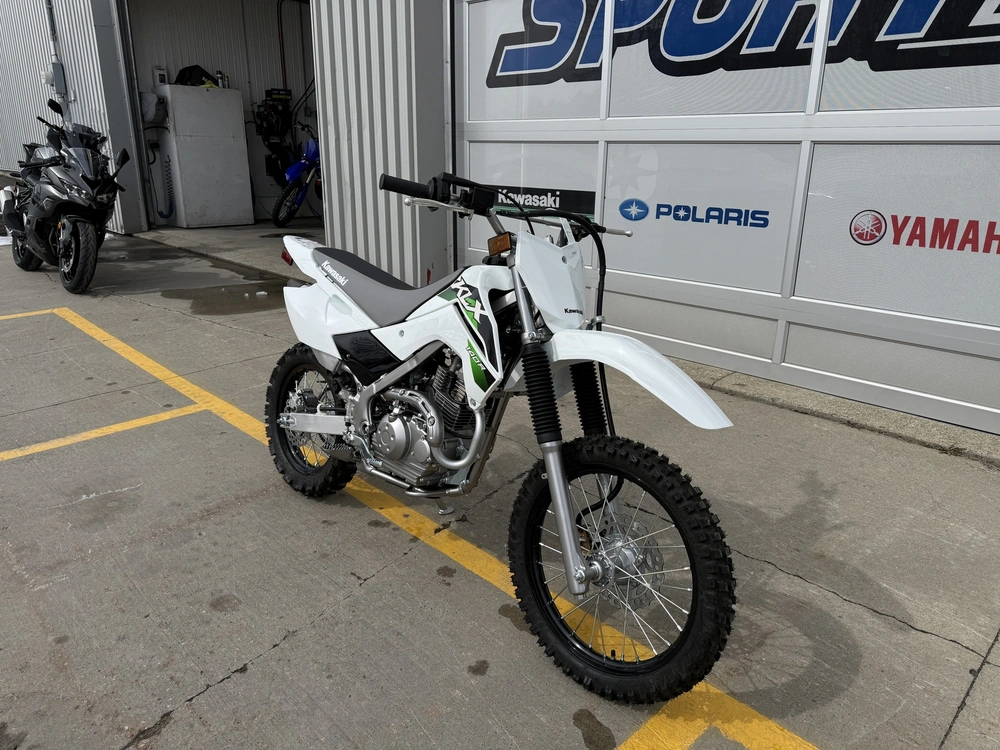2026 Kawasaki Klx140r alt