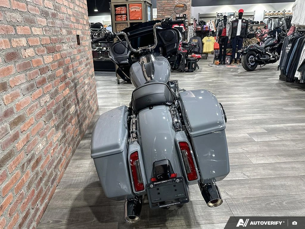 2026 Harley-davidson Road Glide alt