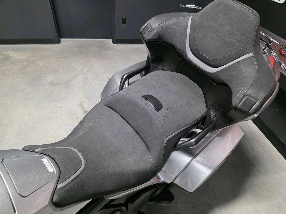 Honda Goldwing Tour Dct Gl1800ds 2025 alt