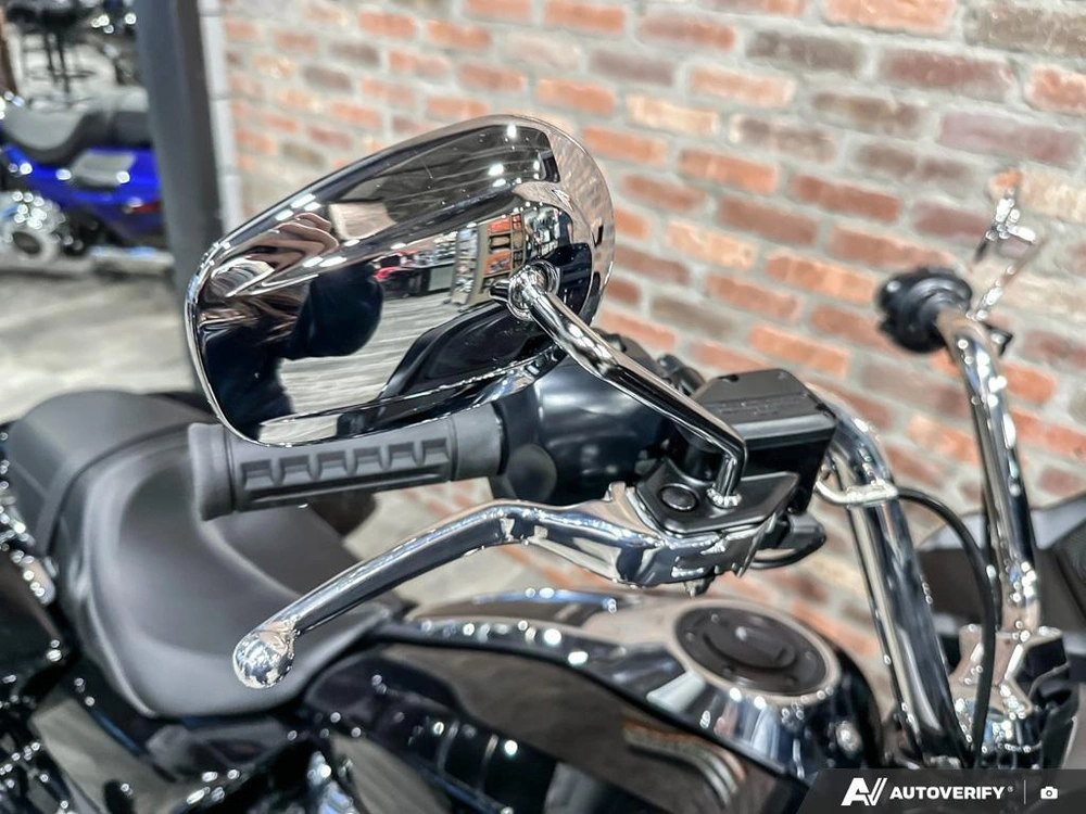 2026 Harley-davidson Road Glide alt