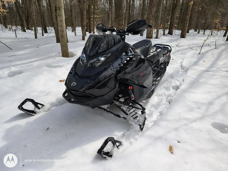 Ski-Doo mxz xrs 850 / 137 2026