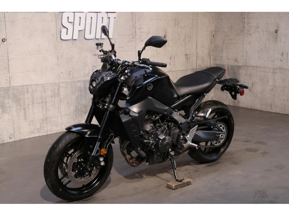 2023 Yamaha Mt-09 alt