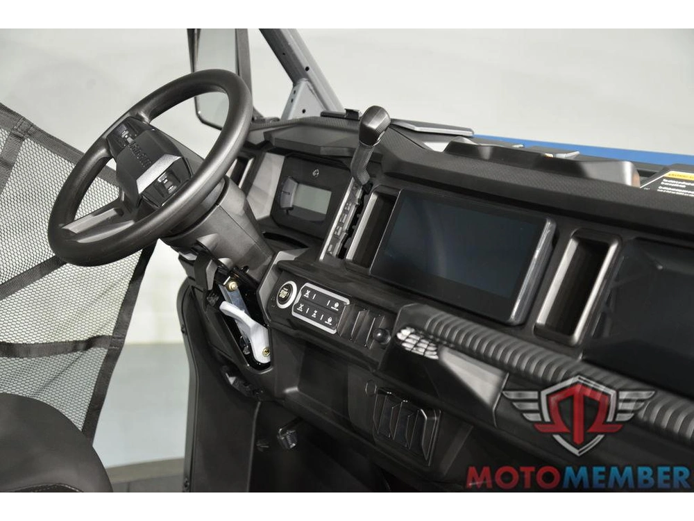 2026 Can-am Defender Xt Hd11 With 10.25 In. Infotainment alt