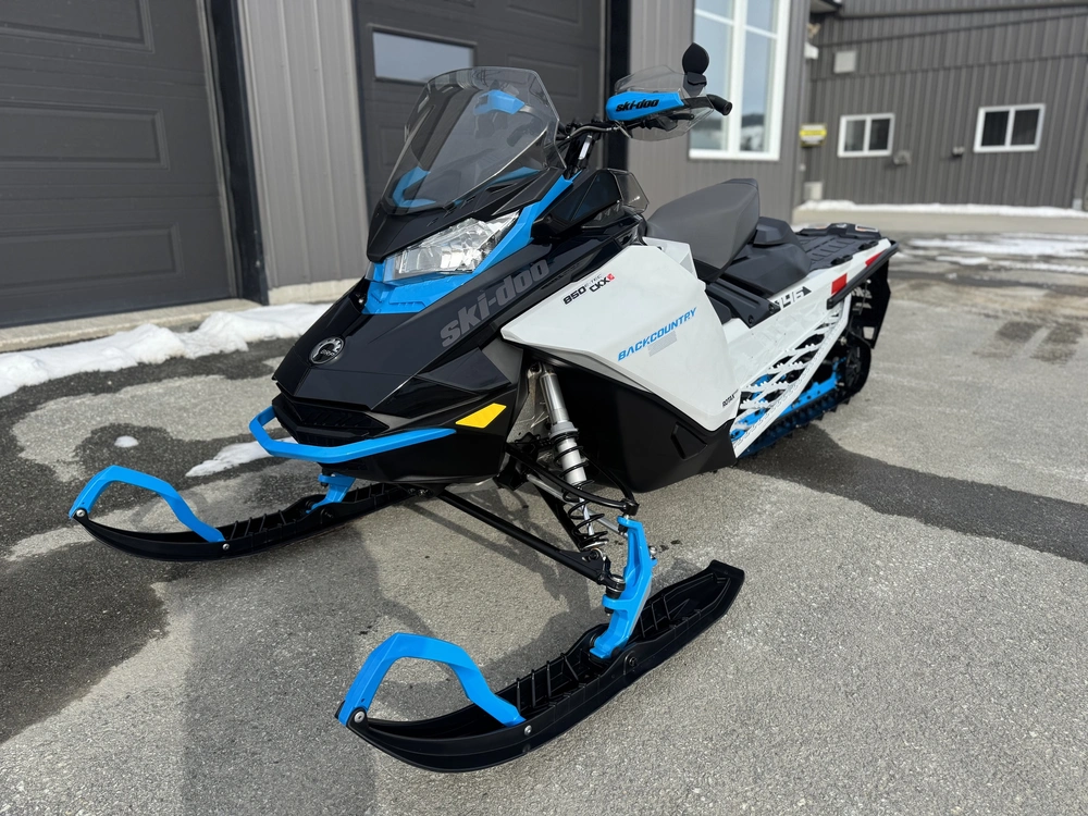 Ski-doo Backcountry Adrenaline 850 E-tec 2.0’’ 2022 alt