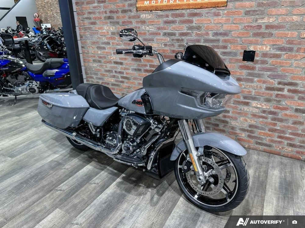 2026 Harley-davidson Road Glide alt