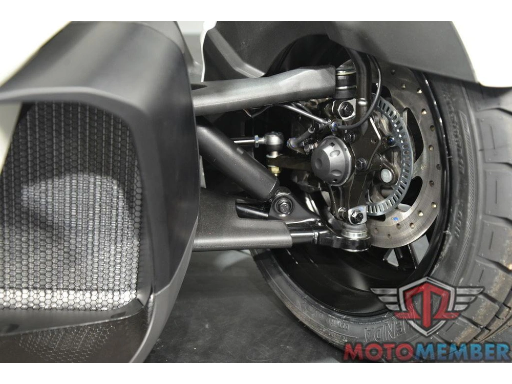 2026 Can-am Spyder Rt Sea-to-sky alt