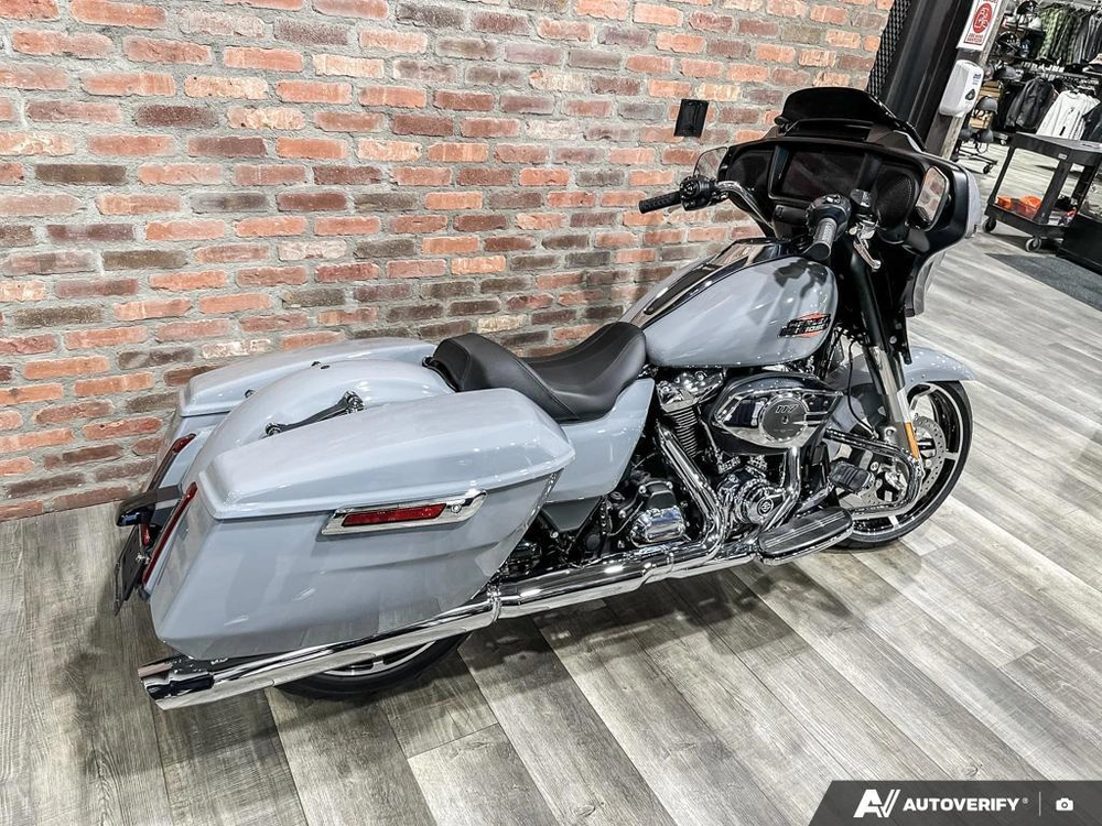 2026 Harley-davidson Street Glide alt