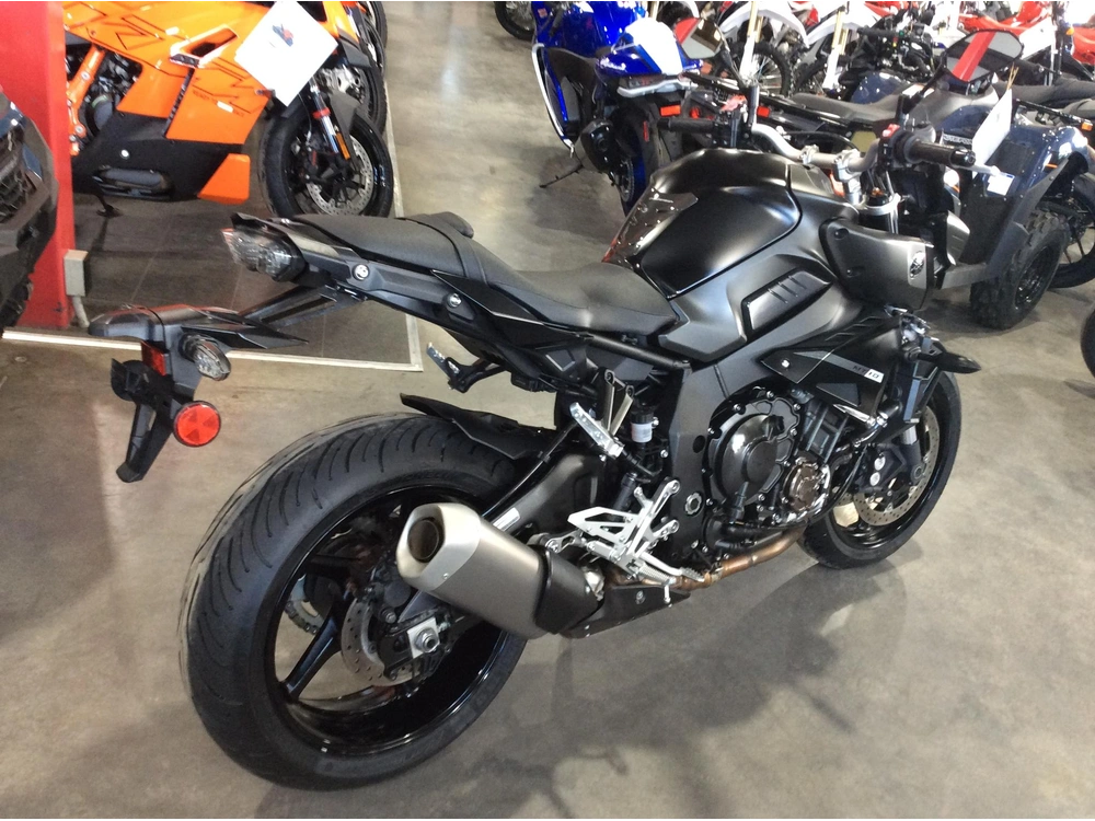 Yamaha Mt-10 Abs 2021 alt