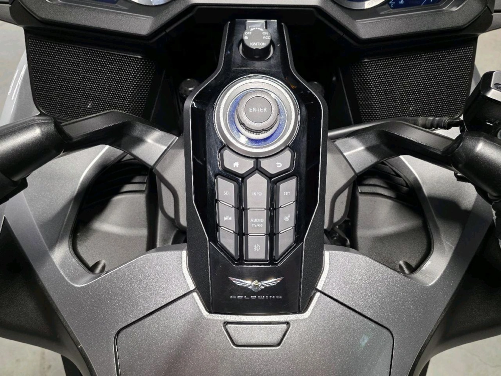 Honda Goldwing Tour Dct Gl1800ds 2025 alt