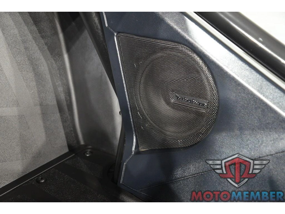 2024 Slingshot Slingshot® Sl Volt Orange alt