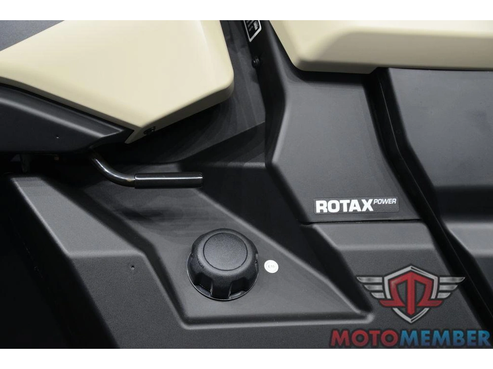 2025 Can-am Defender Limited Hd10 Desert Tan & Stealth Black alt