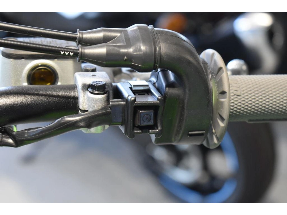 2025 Kawasaki Kx™450 alt