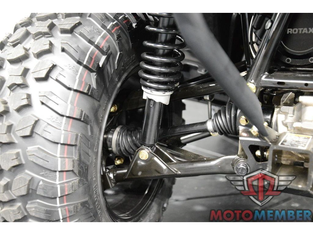 2026 Can-am Outlander Electric Max alt