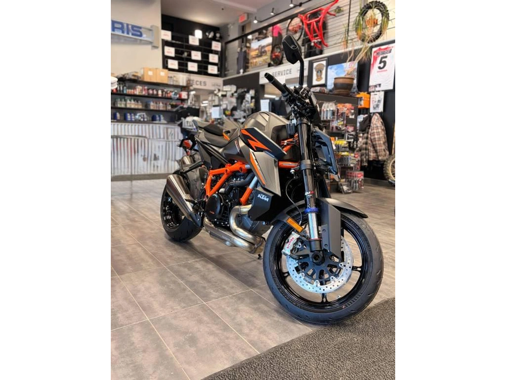 Ktm 1390 Super Duke R Evo 2026 alt