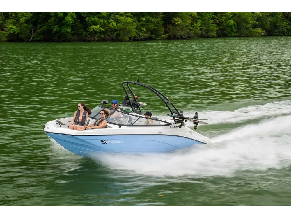 2025 Yamaha Ar190 Black alt