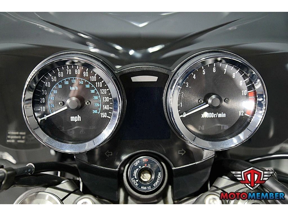 2024 Kawasaki Z900rs Abs alt