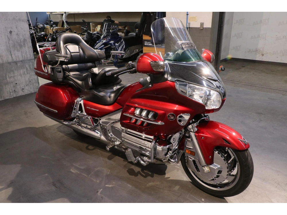 2010 Honda Gl1800 Gold Wing alt