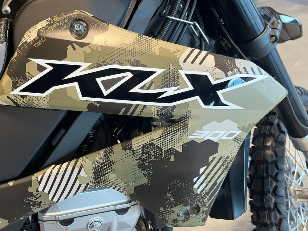 2026 Kawasaki Klx®300 Cypher Camo Beige alt