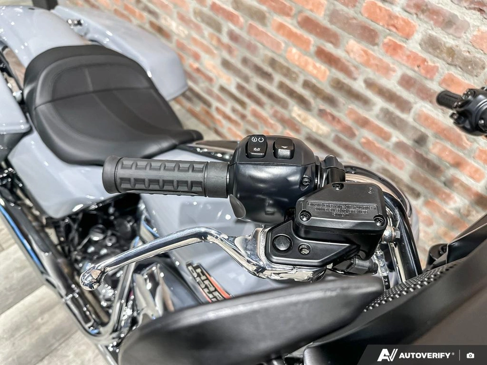 2026 Harley-davidson Street Glide alt