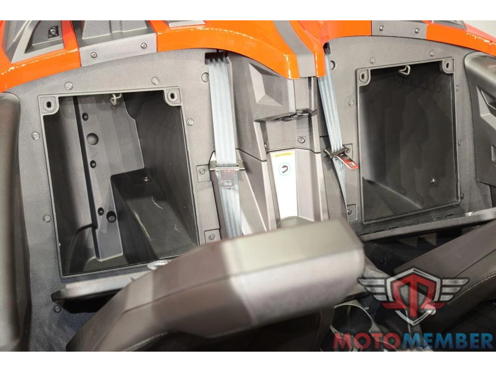 2025 Slingshot Slingshot® S Slingshot Red alt