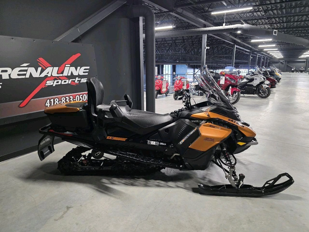 Ski-doo Grand Trg Le Platinum 900 2025 alt