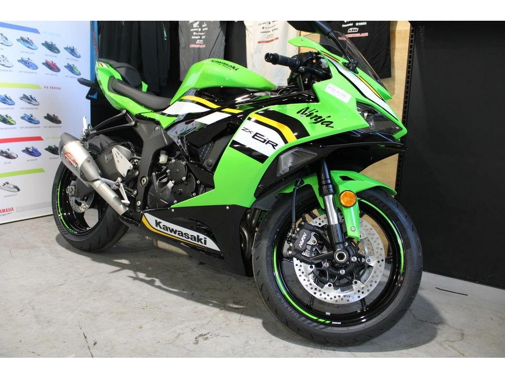 2025 Kawasaki Ninja® Zx™-6r Abs Krt Edition alt