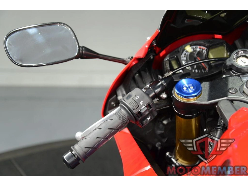 2022 Honda Cbr600rr alt