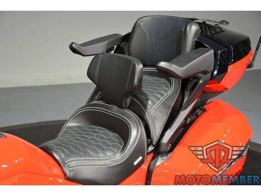 2022 Can-am Spyder F3 Limited Chrome Wheels alt