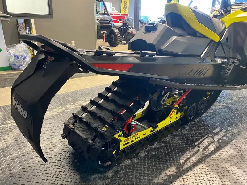 2022 Ski-Doo Renegade Adrénaline 850