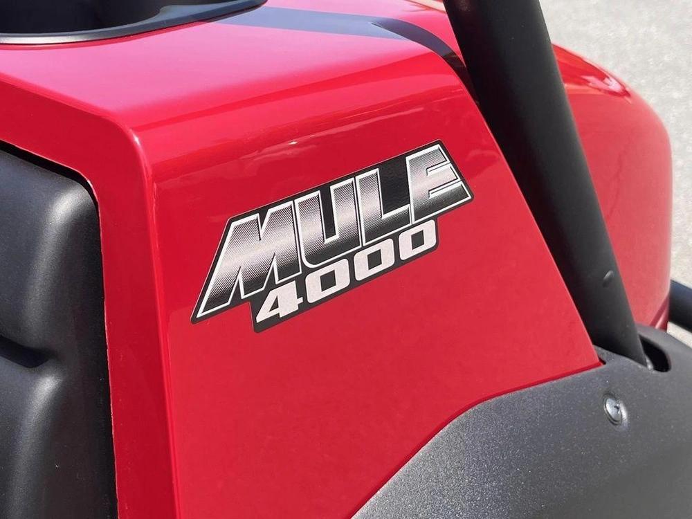 2026 Kawasaki Mule™ 4000 alt