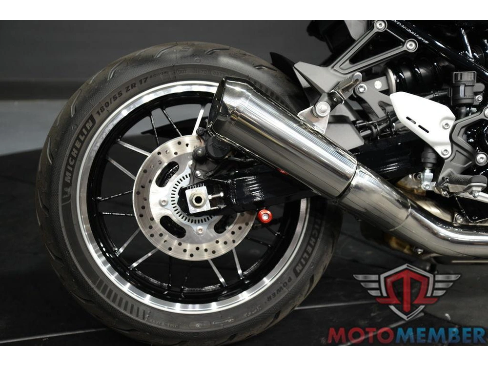 2023 Kawasaki Z900rs alt