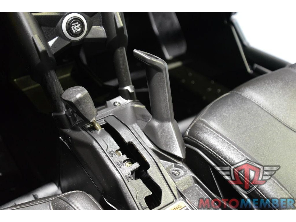 2026 Can-am Maverick X3 Max Rs Turbo Rr Scandi Blue & Orange Crush alt